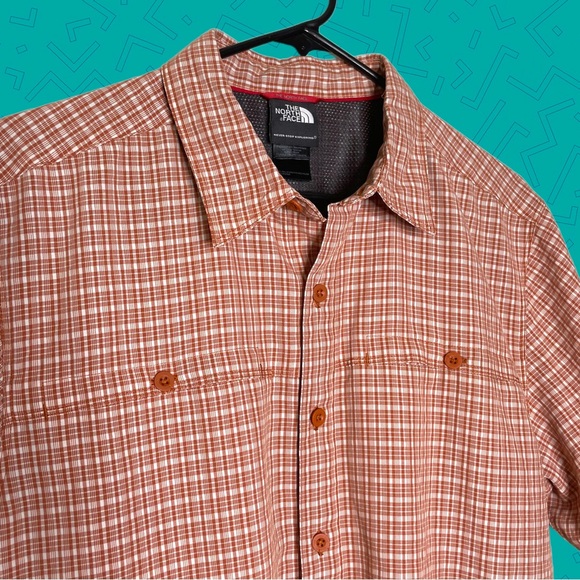 The North Face short sleeve button up shirt plaid Hawaiian